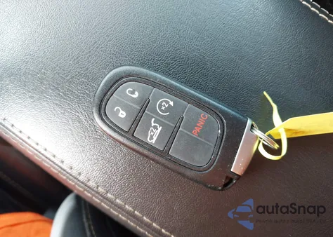 2016 Jeep Cherokee Limited из США, поврежденный, VIN 1C4PJMDS9GW245823